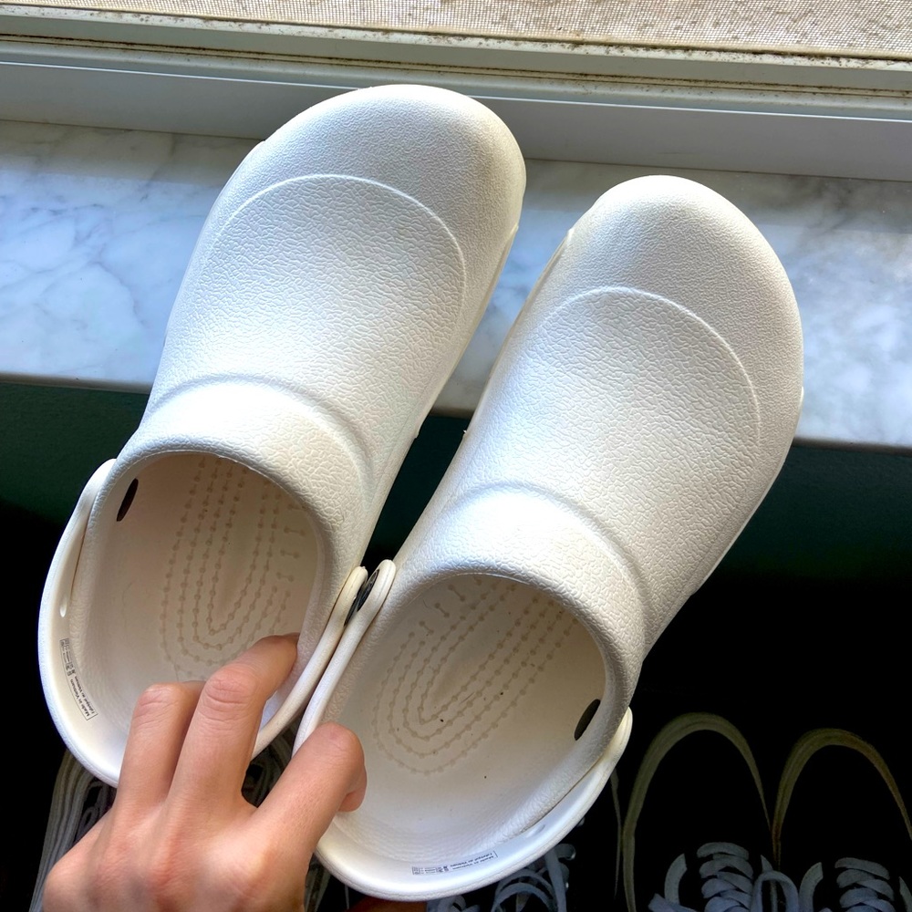 Crocs Bistro Work Clog Women’s 9/Mens 7 White